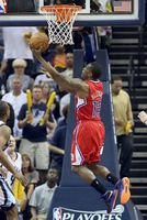 Eric Bledsoe left handed reverse layup in Memphis.JPG