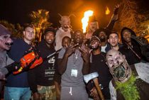 Clippers 2015-16 Teammates at Hollywood Haunted Nights